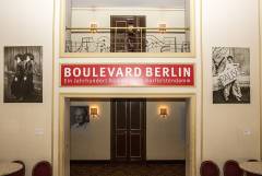 Ausstellung „Boulevard Berlin“  in der Komödie am Kurfürstendamm / Foto © Frank Wecker