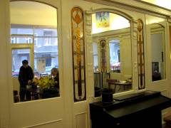 Spiegelsalon in der Friedbergstraße 29