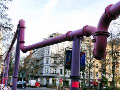 Rohre für eine geplante Grundwasserabsenkung an der Schloßstraße